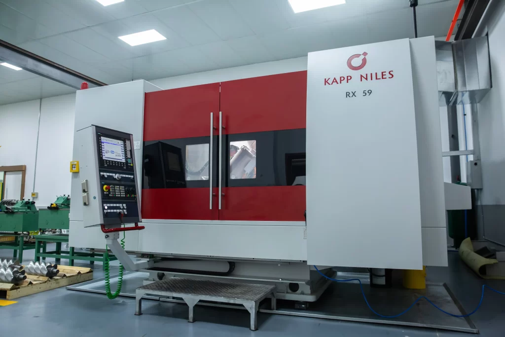 High-precision rotor grinding machine